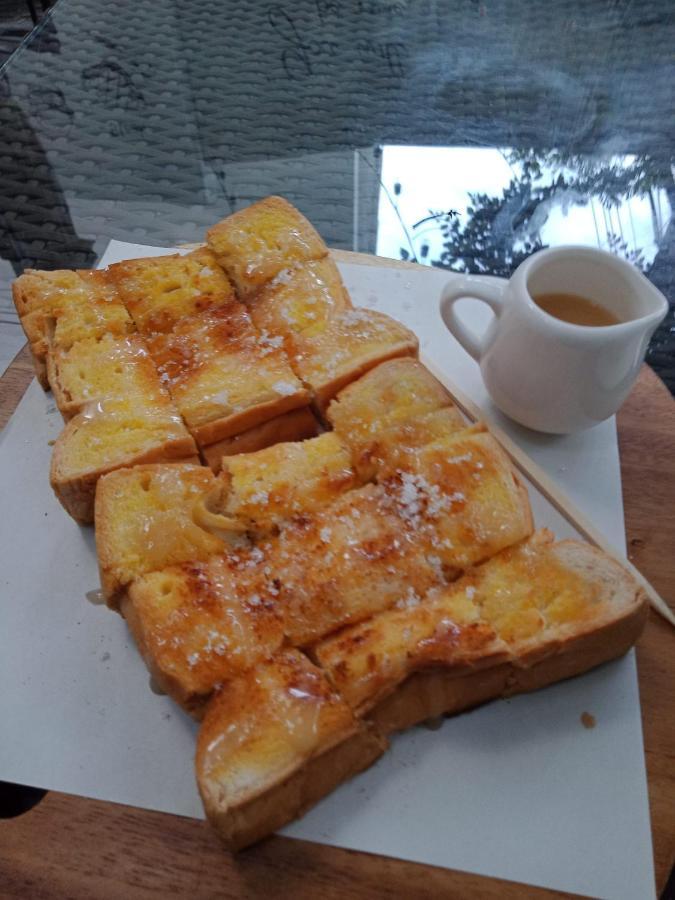 Jindabyne Cafe & Hostel